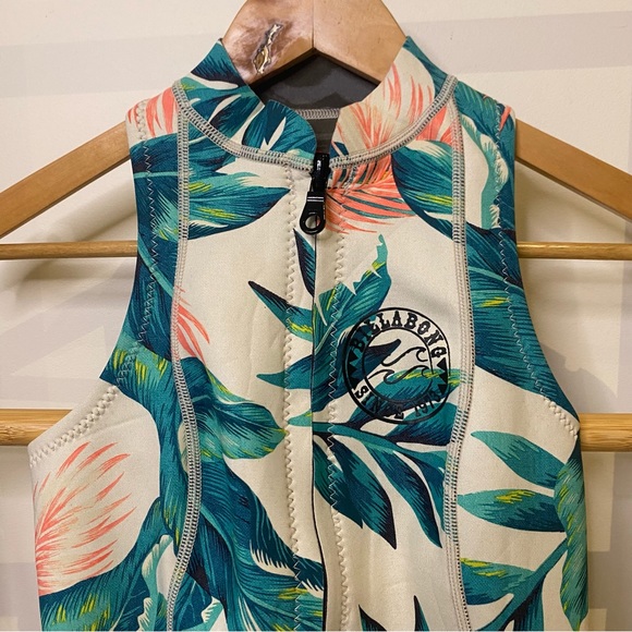 Billabong Surf Capsule Wetsuit Womens Floral Jacket Size 8 - Picture 2 of 13